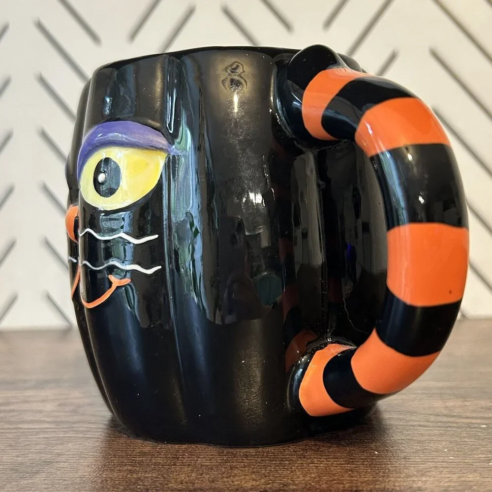 Cracker Barrel Black Cat Pumpkin Shaped Ceramic Mug 16oz Halloween Themed